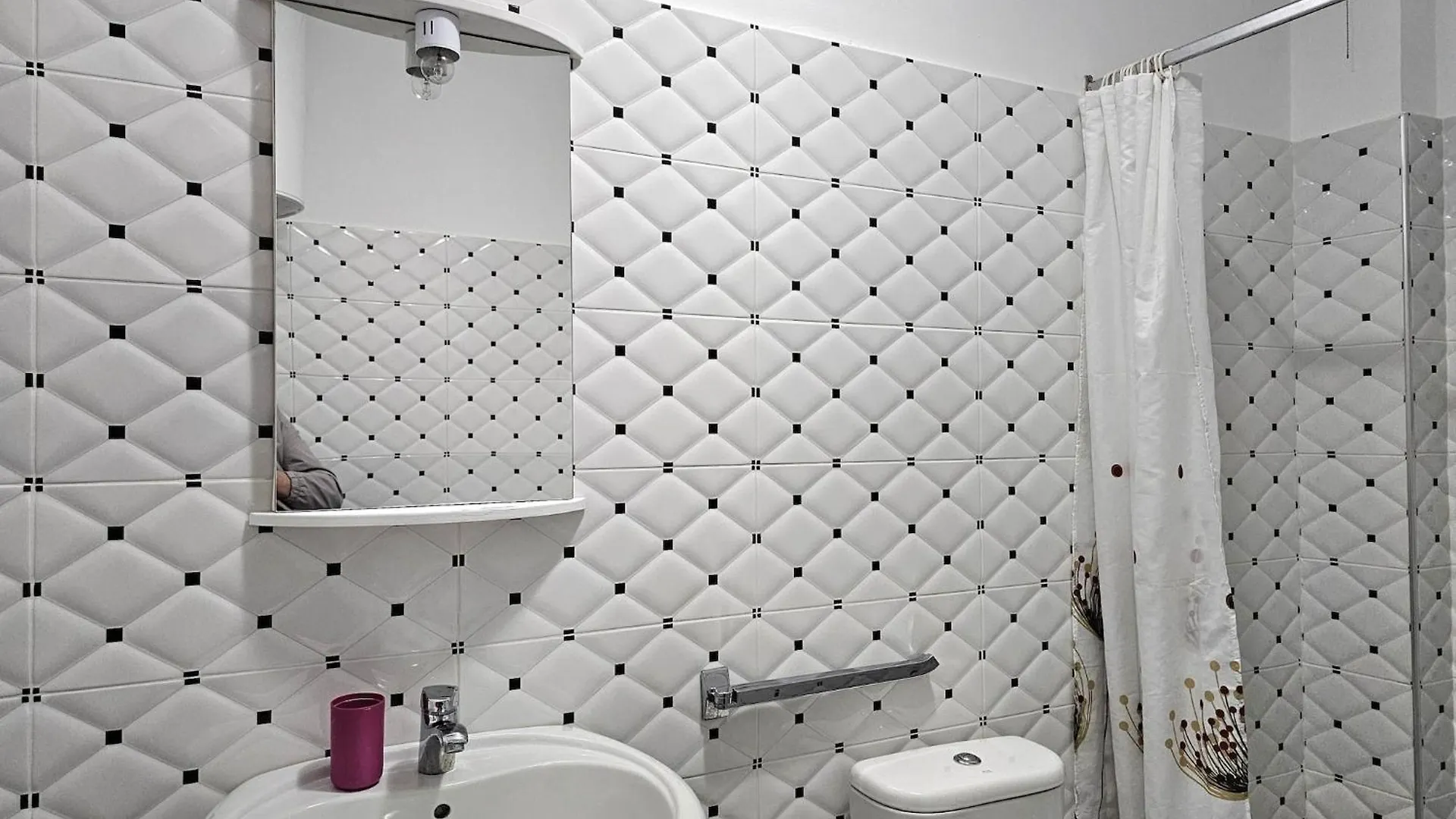 Coastal One-Bedroom Apartment In Saranda Sarandë