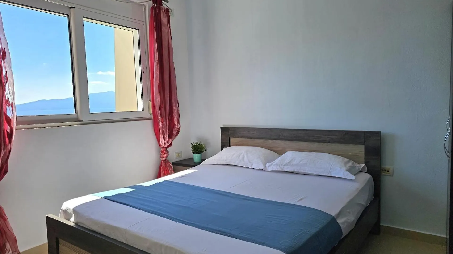 Coastal One-Bedroom Apartment In Saranda 0*, Sarandë Albania